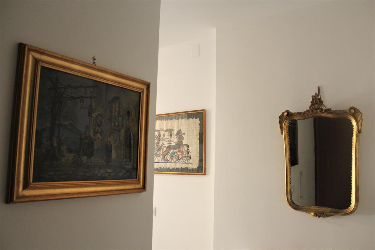 Luxury Central Apartment Turin Bagian luar foto